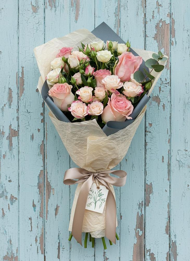 Букет цветов из: Розы в Новинки Нижний Новгород