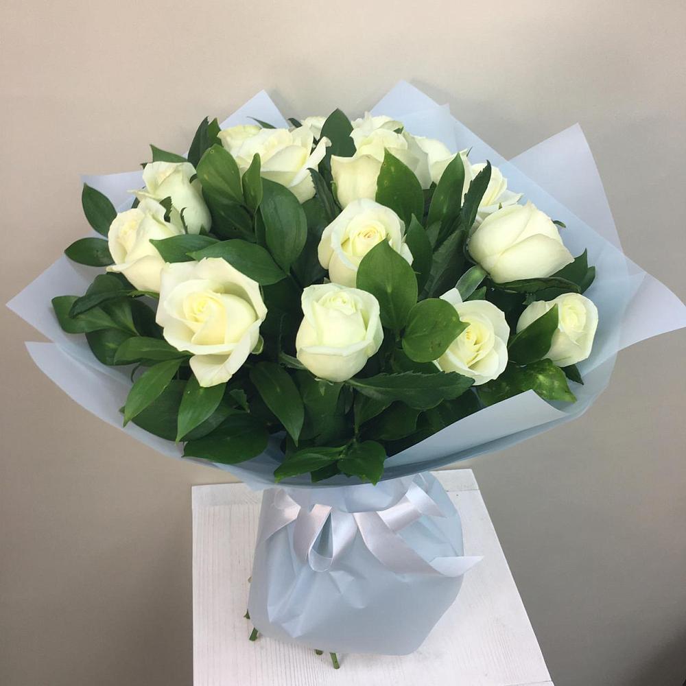 Букет 15 Белых роз Проуд в Новинки Нижний Новгород