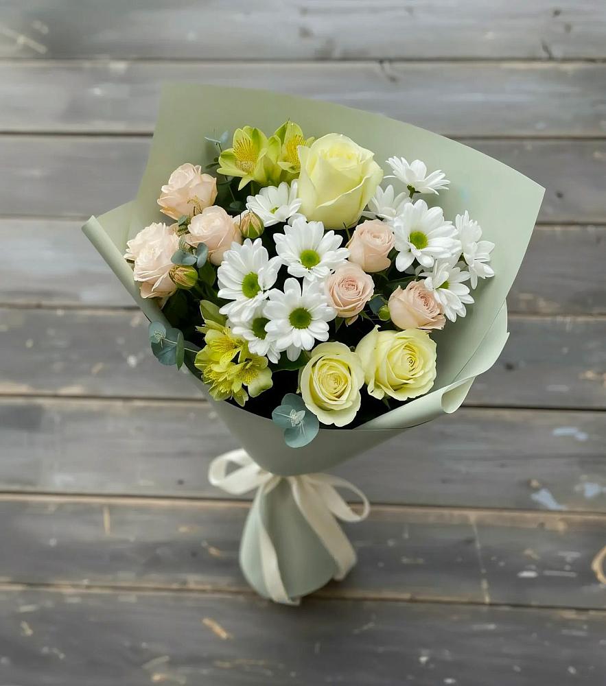 Букет цветов из: Альстромерии, Розы и Хризантемы в Новинки Нижний Новгород