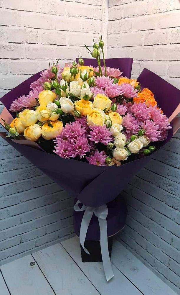 Букет цветов из: Хризантемы и Розы в Новинки Нижний Новгород