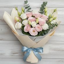 Букет цветов из:  Лизиантусы в Новинки Нижний Новгород