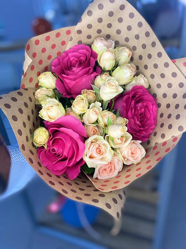 Букет цветов из: Розы в Новинки Нижний Новгород