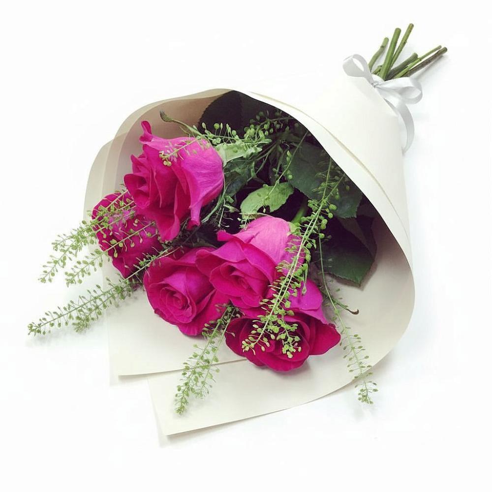 Букет цветов из: Розы в Новинки Нижний Новгород