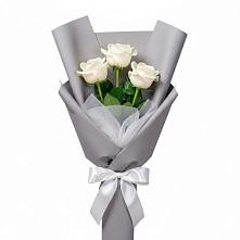 Букет 3 белые розы в Новинки Нижний Новгород