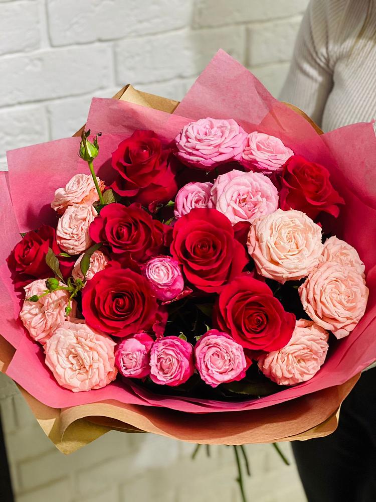 Букет цветов из: Розы в Новинки Нижний Новгород