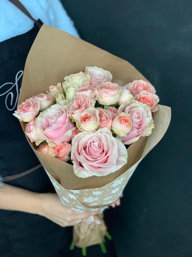 Букет цветов из: Хризантемы и Розы в Новинки Нижний Новгород