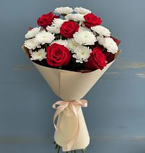 Букет цветов из:  Розы и Хризантемы в Новинки Нижний Новгород