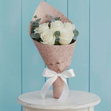 Букет цветов из:  Розы в Новинки Нижний Новгород