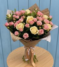 Букет цветов из:  Розы в Новинки Нижний Новгород