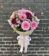 Букет цветов из:  Герберы и Хризантемы в Новинки Нижний Новгород