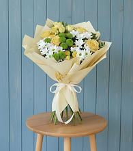 Букет цветов из:  Хризантемы и Розы в Новинки Нижний Новгород