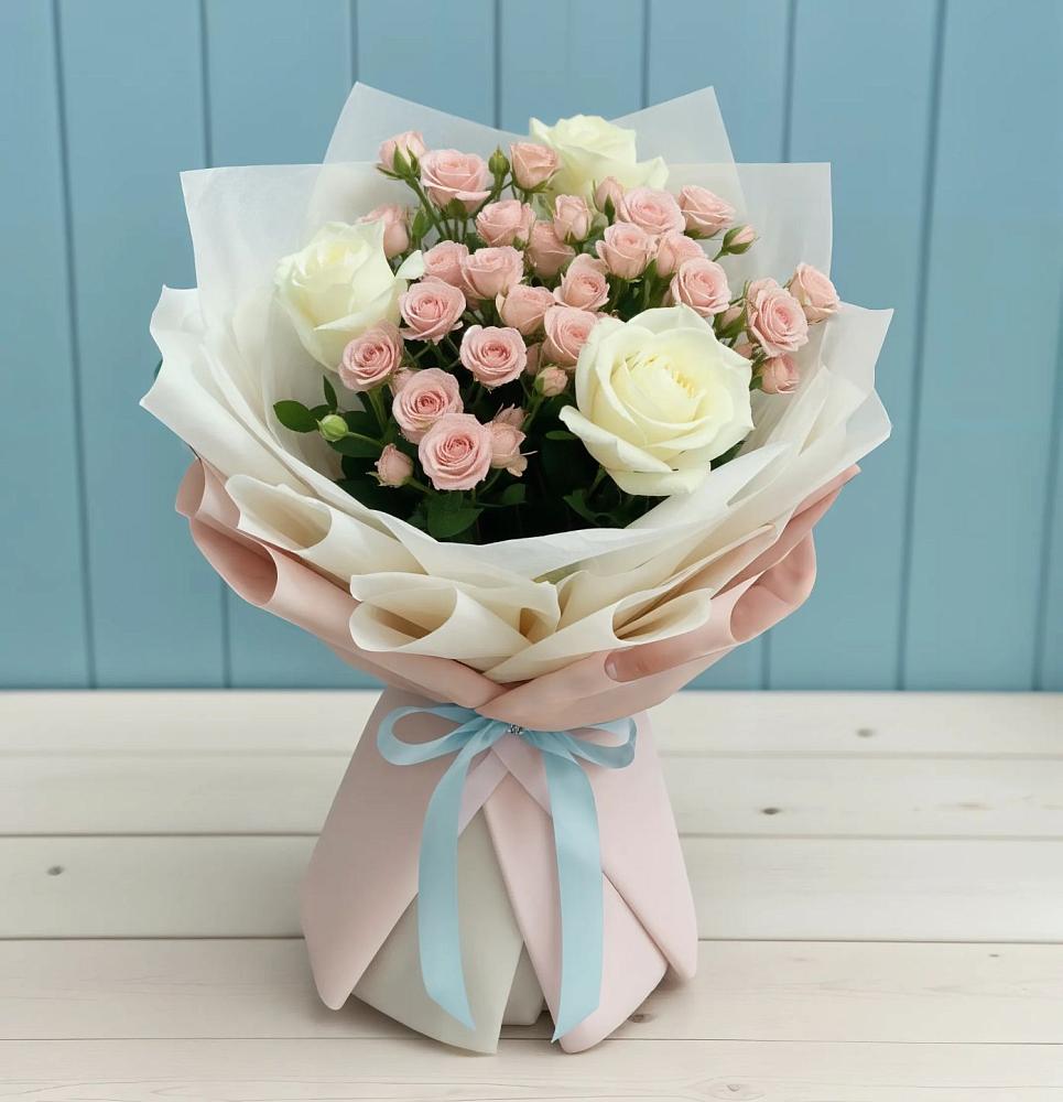 Букет цветов из: Розы в Новинки Нижний Новгород